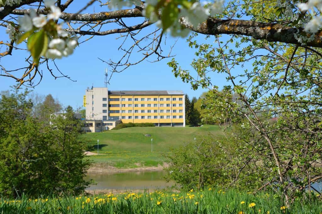 Hotel Talsi Exterior foto